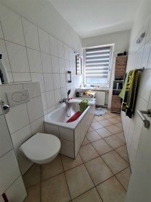 Bad 1. OG mi TOP gepflegte Anlageimmobilie