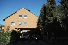 Giebelansicht Interessante Dachgeschosswohnung mit Ausbaum�glichkeit f�r eine Dachterrasse