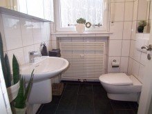 GWC Vielseitig nutzbares Vierfamilienhaus, Qualit�tswohnung f�r den Eigennutzer