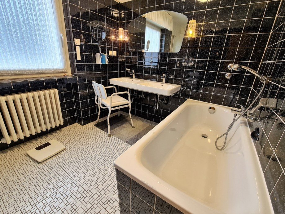 Bad Bild 2 Reihenhaus M�lheim an der Ruhr