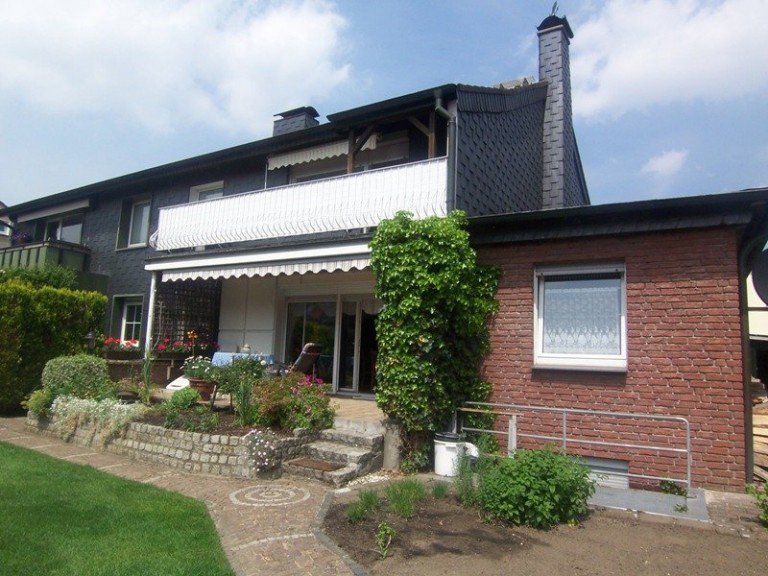 R�ckansicht Gelsenkirchen Terrassenwohnung TOP Lage, eigener Eingang, eigener Garten, was will man mehr