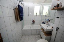 Tageslichtbad mit Wanne ***** Ihr Gl�cksgriff ***** Das Haus mit den vielf�ltigen Nutzungsm�glichkeiten