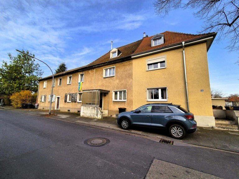 Frontansicht K�ln Reihenmittelhaus Selbstnutzer aufgepasst!!! Reihenhaus in ruhiger Lage