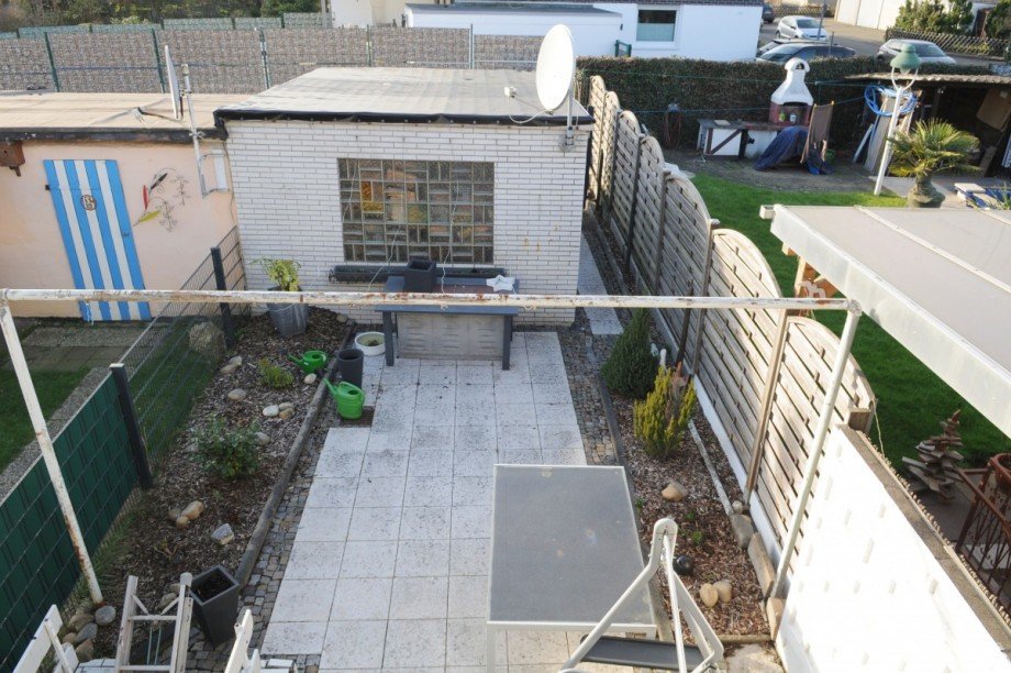 Gartenansicht mit Garage Reihenhaus Gelsenkirchen