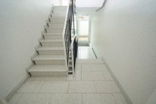 Hausflur Exclusives Haus im Haus, mit eigenem Garten und Garage