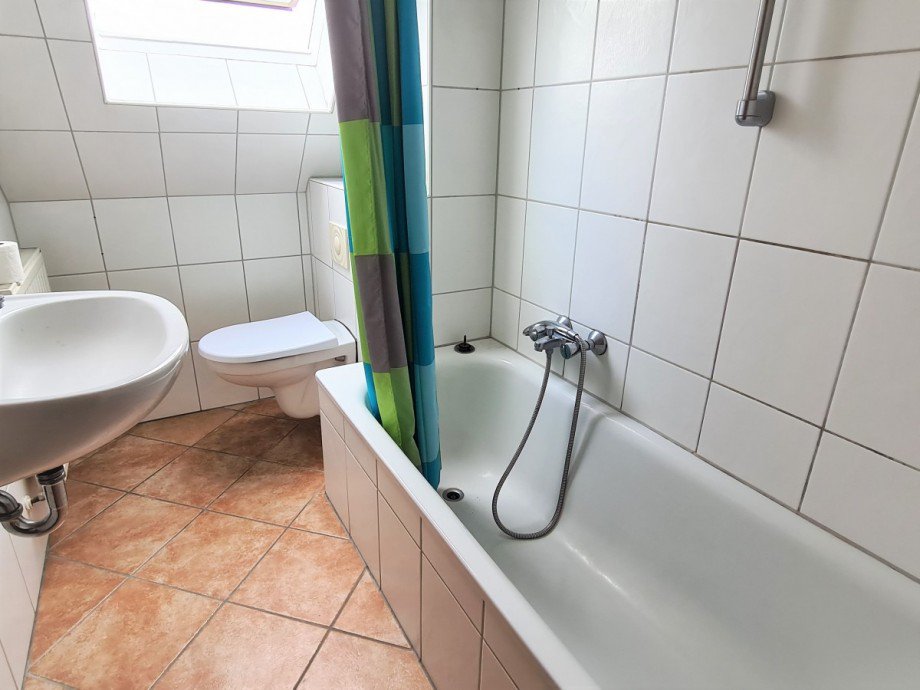 Bad Dachgeschosswohnung Essen