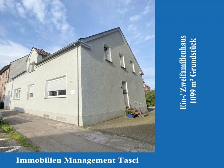 Frontansicht Gelsenkirchen Zweifamilienhaus Viel Platz f�r zwei Familien