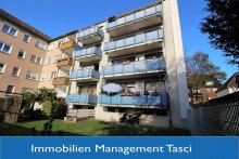 R�ckansicht Tolle Wohnung f�r Selbstrenovierer