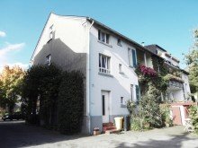 R�ckansicht Wohnen in der obersten Etage,  in einem gepflegten Dreifamilienhaus