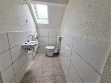 WC OG Bezahlbares Ein-/ Zweifamilienhaus in Gelsenkirchen Buer