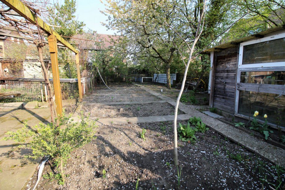 zus�tzlicher Garten Zweifamilienhaus Gelsenkirchen