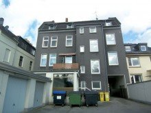 R�ckansicht Ihre neue renovierte Wohnung!!!