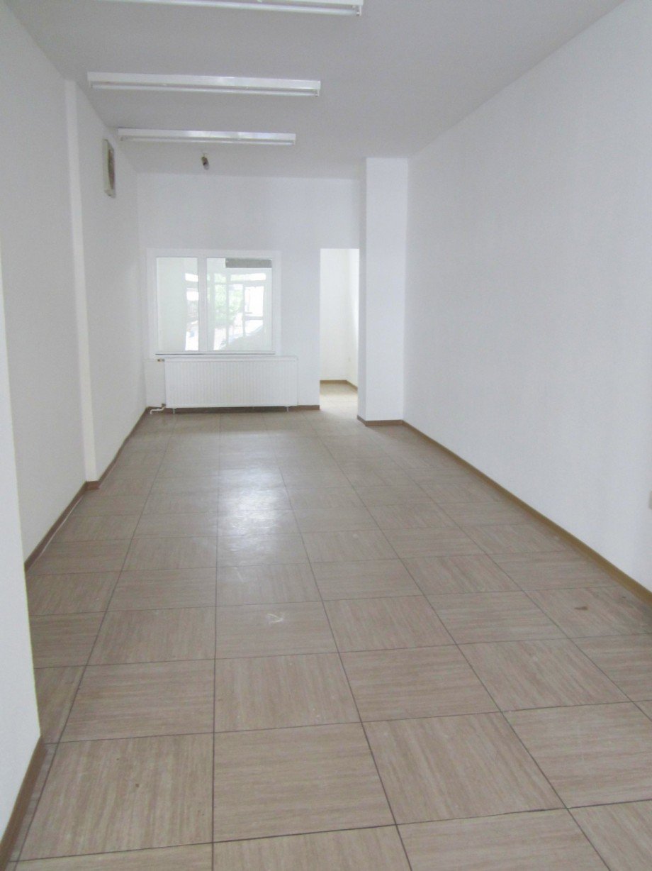 Teilansicht Gewerber�ume Mehrfamilienhaus Herne