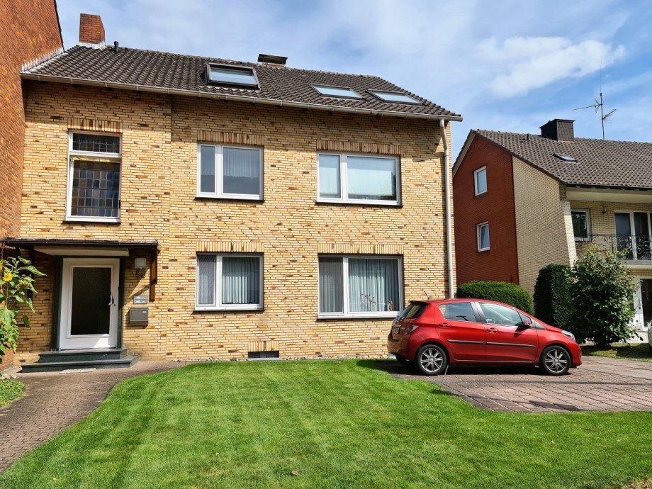 Frontansicht 2 Mehrfamilienhaus Marl