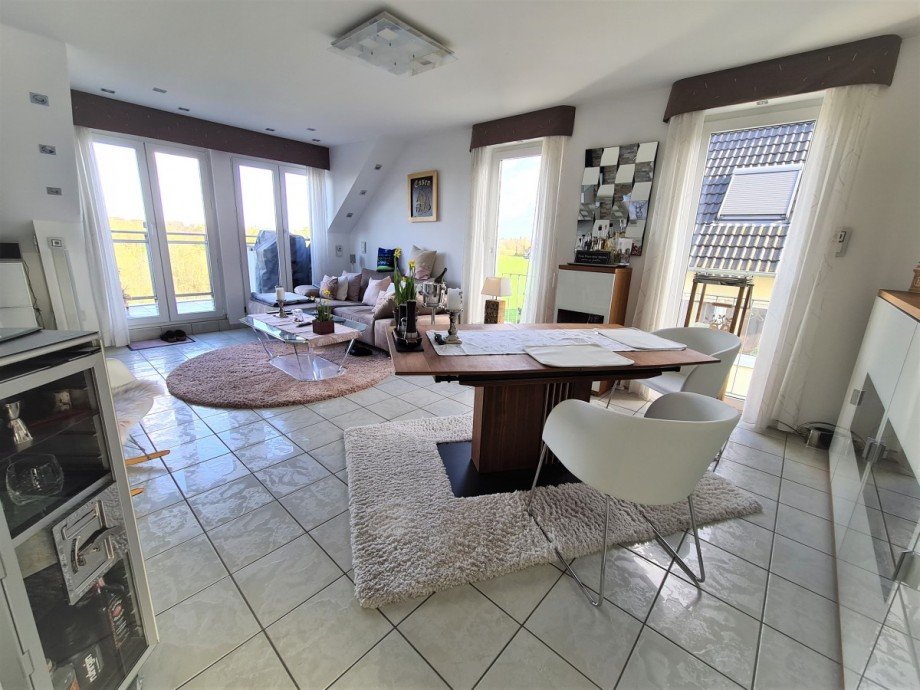 Wohnzimmer Bild 1 Maisonettewohnung Essen