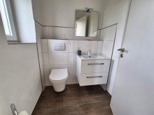 G�ste- WC Gro�z�gig wohnen in Bestlage mit tollem Blick