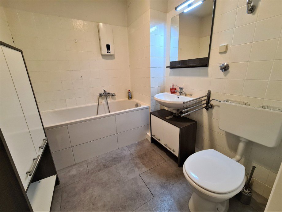 Bad Dachgeschosswohnung Oberhausen