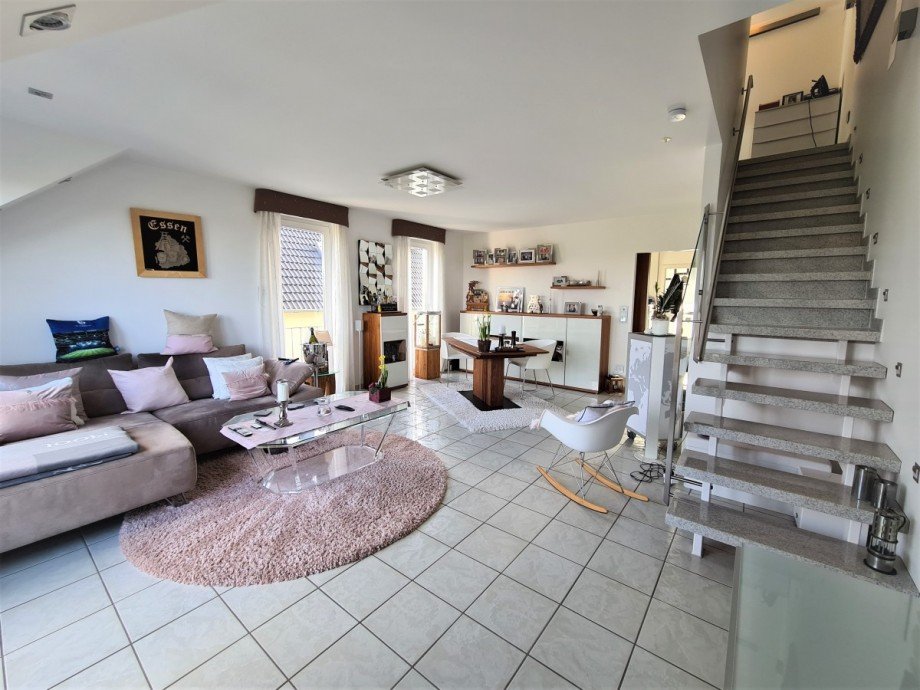 Wohnzimmer Bild 2 Maisonettewohnung Essen