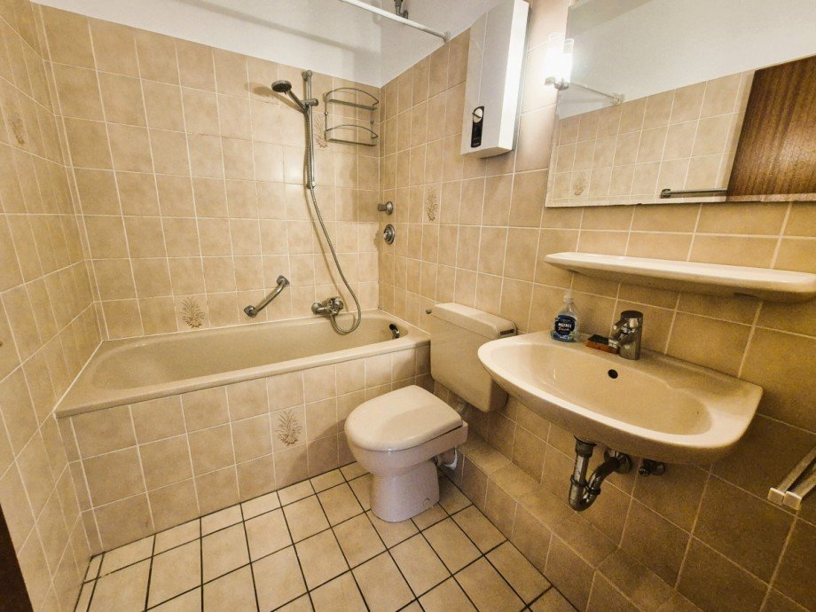 Bad Dachgeschosswohnung Gelsenkirchen