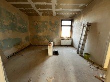 IMG_0104 Sanierungsbed�rftiges MFH mit hohem Mietsteigerungspotenzial